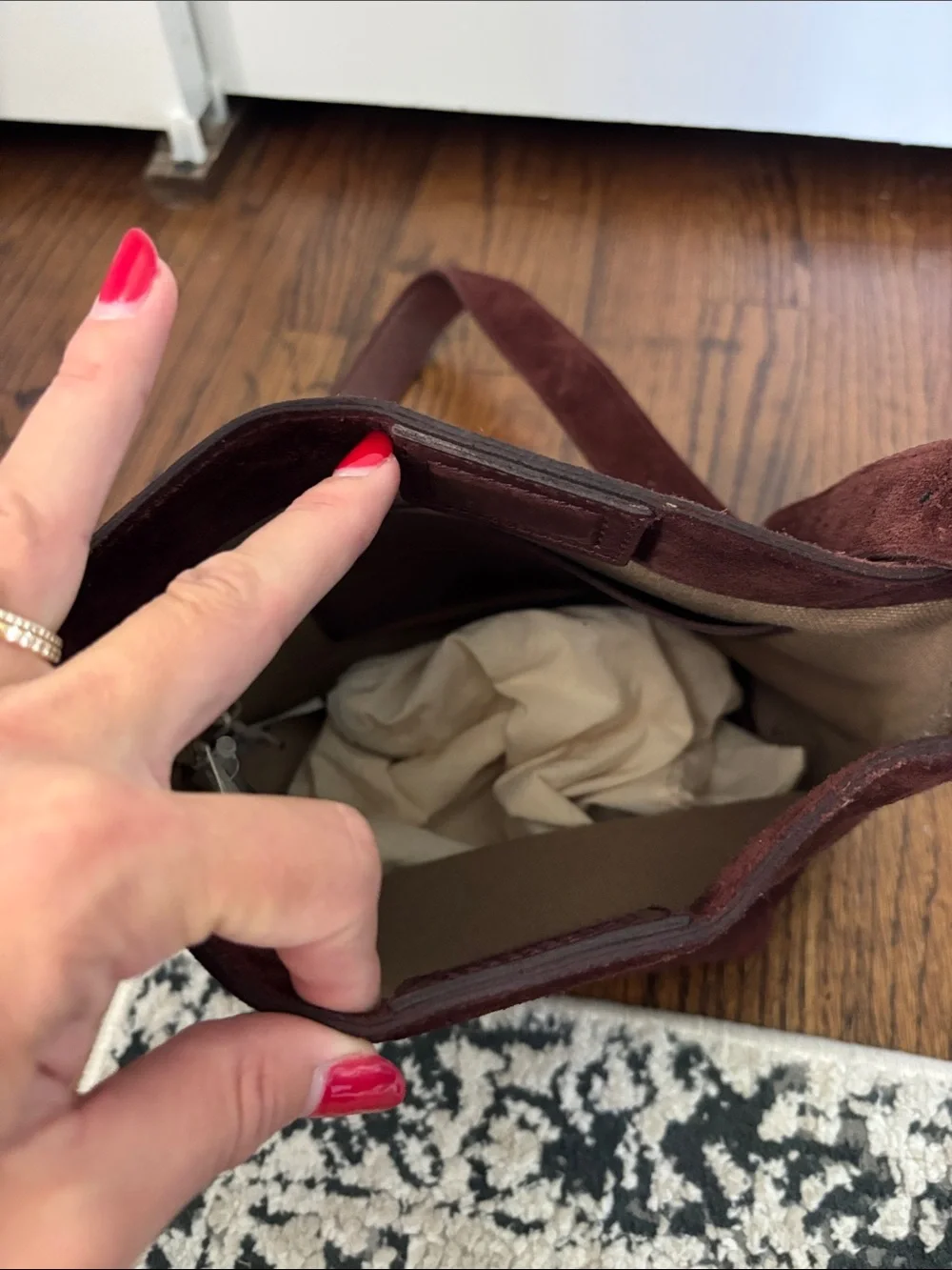 Madewell The Essential Mini Bucket Bag in Suede Chocolate Raisin